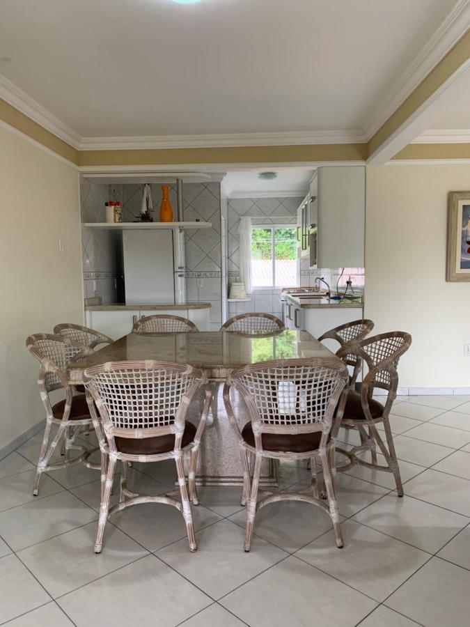 Apartamento Inteiro 3 Quartos No Condominio Solar Das Bromelias Bombinhas Zewnętrze zdjęcie